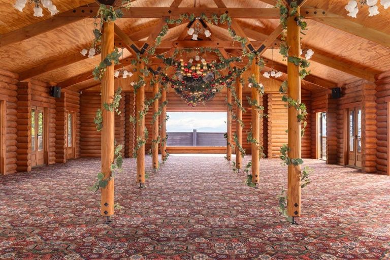 Photo of property in 4 Loader Lane, Clifton, Christchurch, 8081