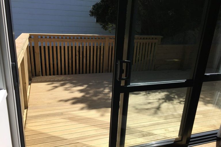 Photo of property in 409 Ohiro Road, Brooklyn, Wellington, 6021