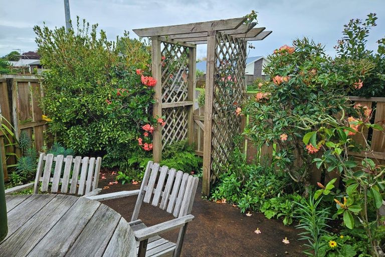 Photo of property in 35 Waimanawa Lane, Waiuku, 2123