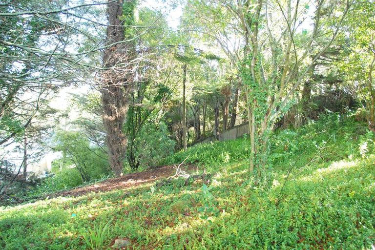 Photo of property in 1/2 Hobby Avenue, Birkdale, Auckland, 0626