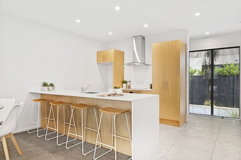 Photo of property in 480b Manchester Street, St Albans, Christchurch, 8014