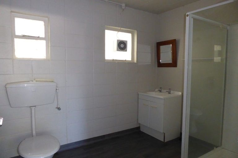 Photo of property in 102 Martin Street, Wallaceville, Upper Hutt, 5018