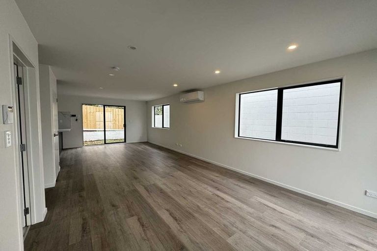 Photo of property in 19a Vida Place, Howick, Auckland, 2014