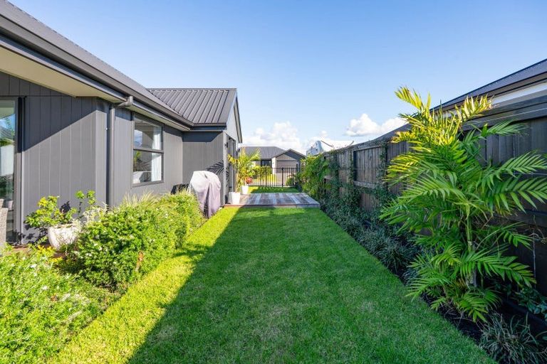 Photo of property in 47 Colpoma Close, Papamoa Beach, Papamoa, 3118