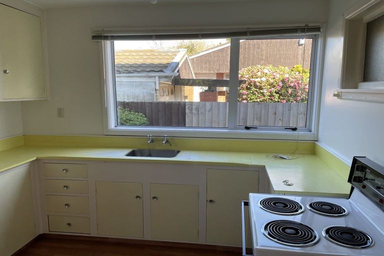 Photo of property in 2/23 Donald Place, St Albans, Christchurch, 8014