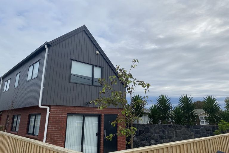 Photo of property in 1/125b Metcalfe Road, Ranui, Auckland, 0612