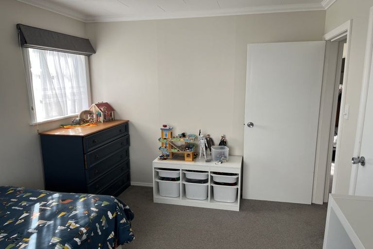 Photo of property in 49b Kebbell Grove, Epuni, Lower Hutt, 5011