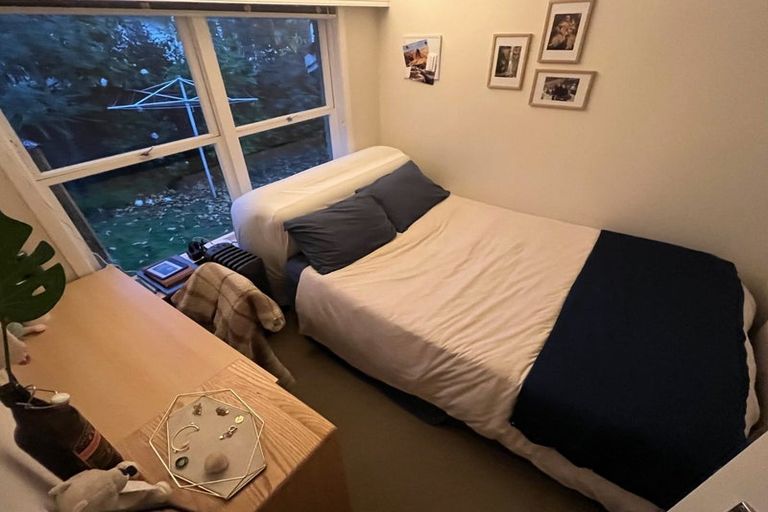 Photo of property in 1/13 Otakau Road, Milford, Auckland, 0620