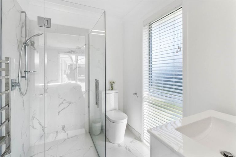 Photo of property in 15 Northmoor Boulevard, Rolleston, 7615