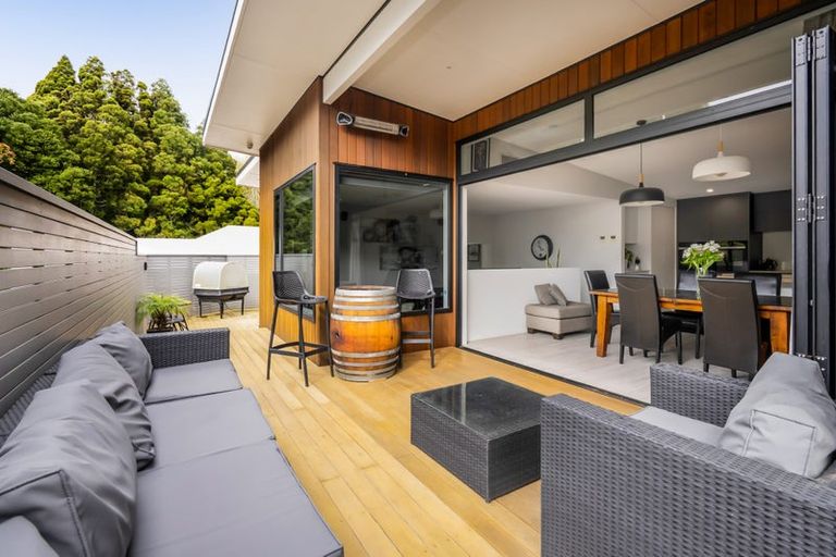 Photo of property in 57 Brooklands Road, Brooklands, New Plymouth, 4310