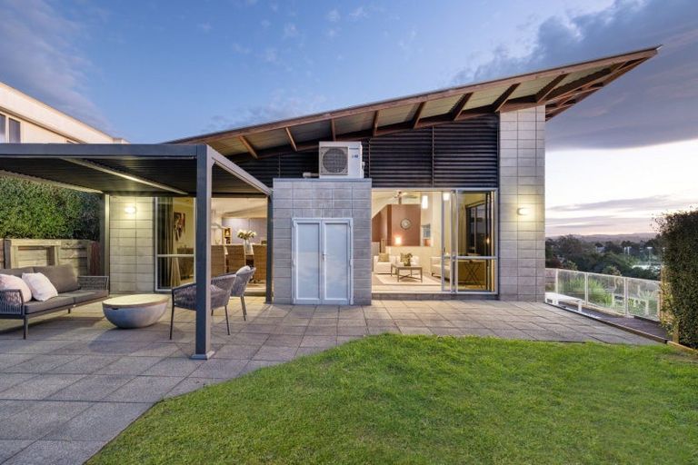 Photo of property in 12 Hazelnut Way, Bellevue, Tauranga, 3110