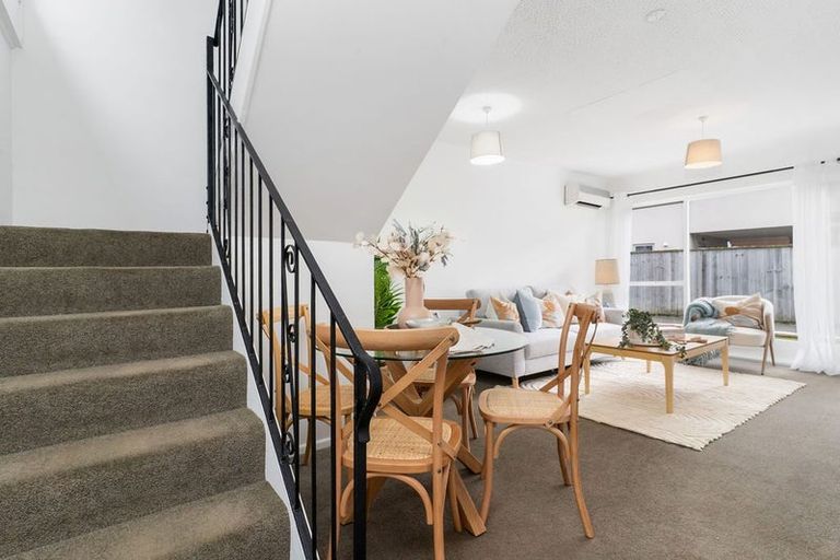 Photo of property in 4/53 Brockworth Place, Riccarton, Christchurch, 8011