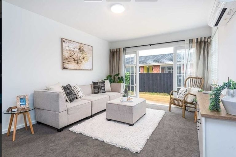 Photo of property in 17 Ballantyne Avenue, Upper Riccarton, Christchurch, 8041