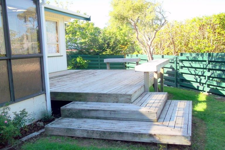 Photo of property in 8b Carlton Street, Bellevue, Tauranga, 3110