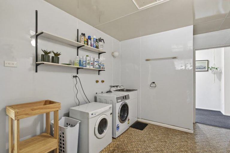 Photo of property in 39 Stafford Street, Waitara, 4320