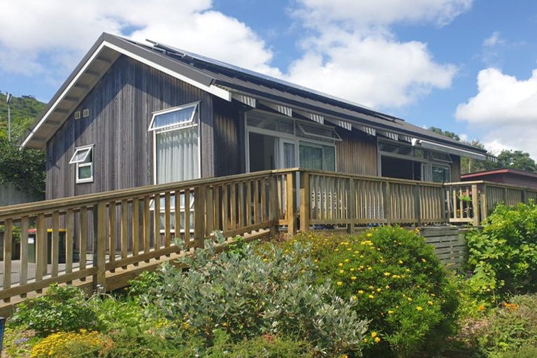 Photo of property in 71a&b Winara Avenue, Waikanae, 5036