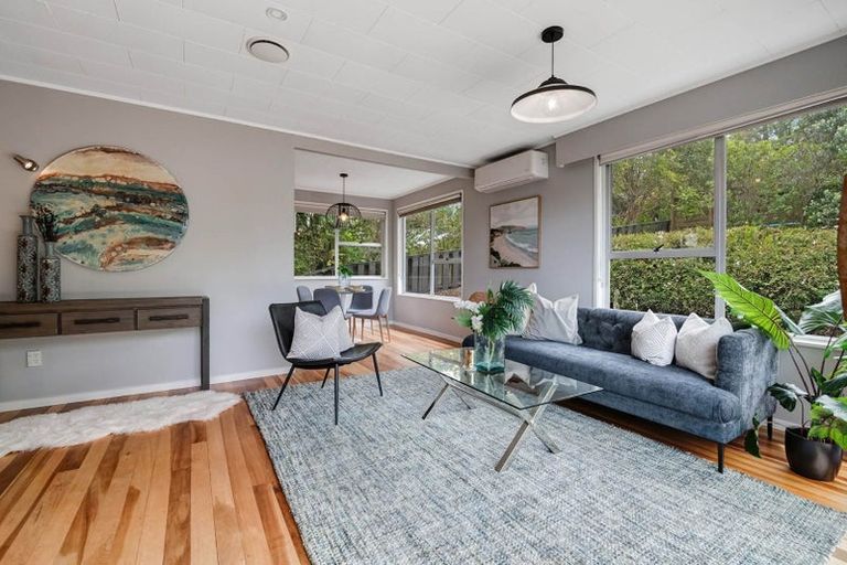 Photo of property in 14 Orton Street, Glenfield, Auckland, 0627