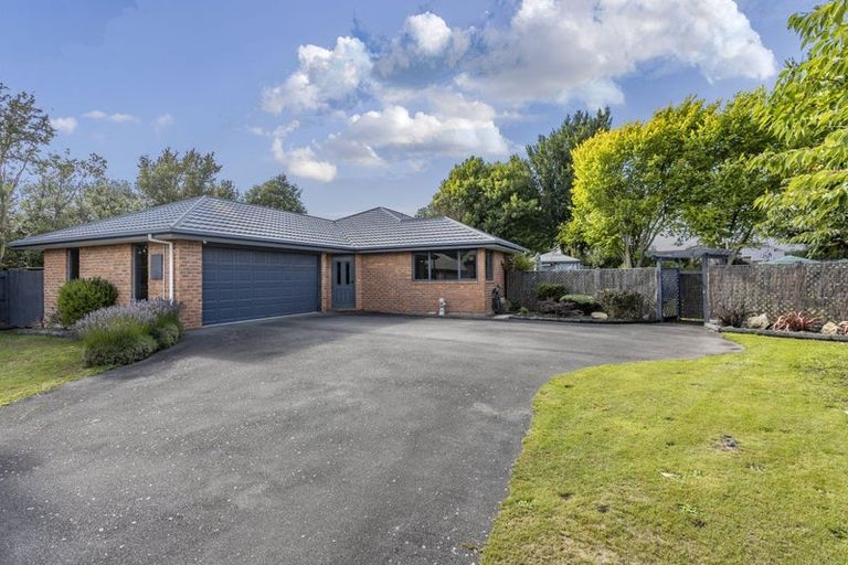 Photo of property in 40 Panckhurst Drive, Woodend, 7610