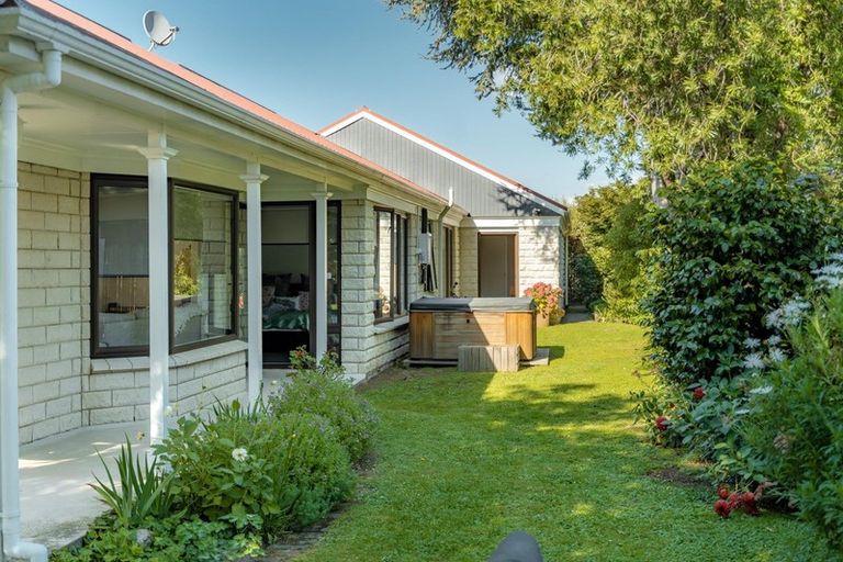 Photo of property in 76a West Street, Greytown, 5712