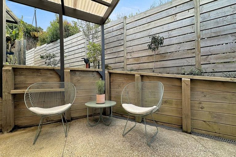 Photo of property in 26 Seatoun Avenue, Leigh, Warkworth, 0985