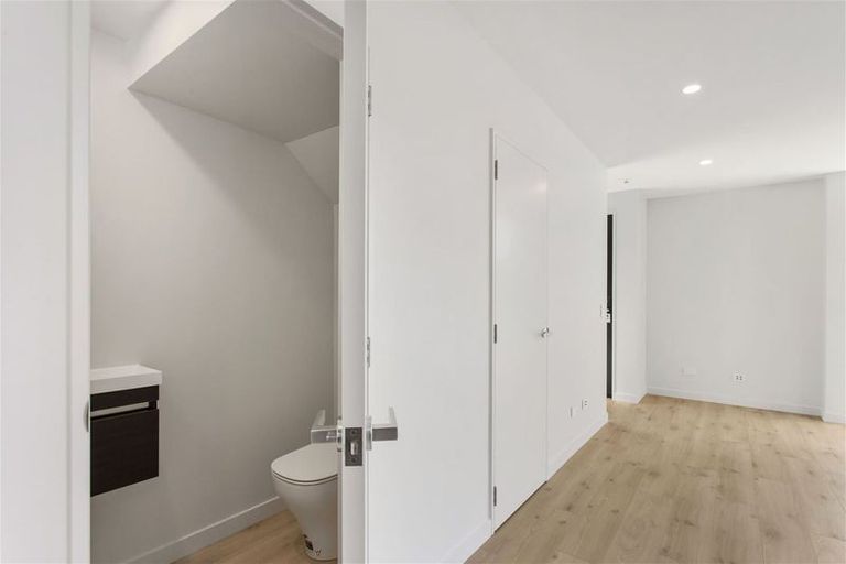 Photo of property in 4/51 Maxwell Street, Riccarton, Christchurch, 8041