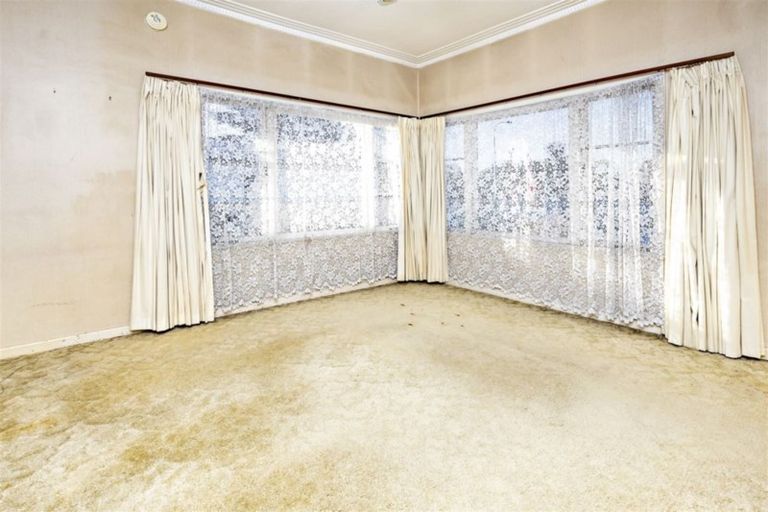 Photo of property in 33 Huia Road, Papatoetoe, Auckland, 2025