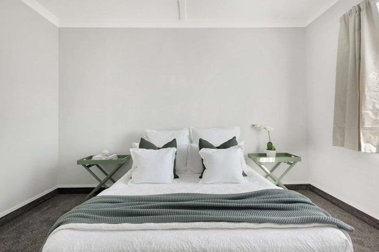 Photo of property in 1/705 Heretaunga Street East, Parkvale, Hastings, 4122