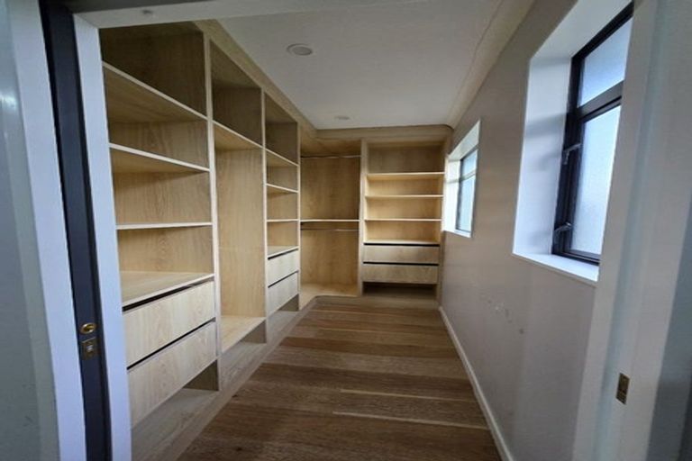Photo of property in 190 Oraha Road, Kumeu, 0892