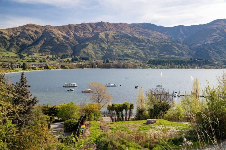 Photo of property in 57a Lakeside Road, Wanaka, 9305