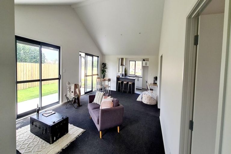 Photo of property in 30 Oldfield Lane, Marton, 4710