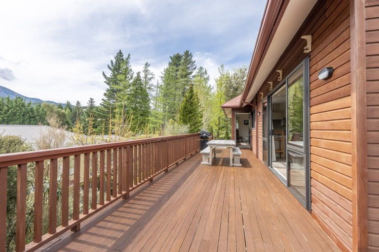 Photo of property in 10 Forest View Close, Hanmer Springs, 7334