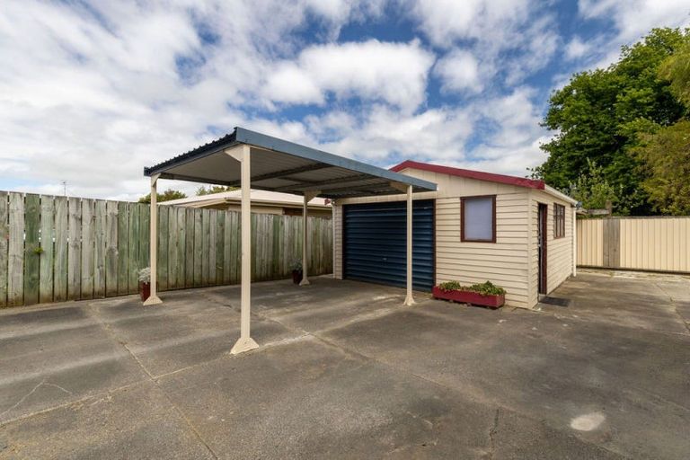 Photo of property in 11 Russell Street, Marton, 4710