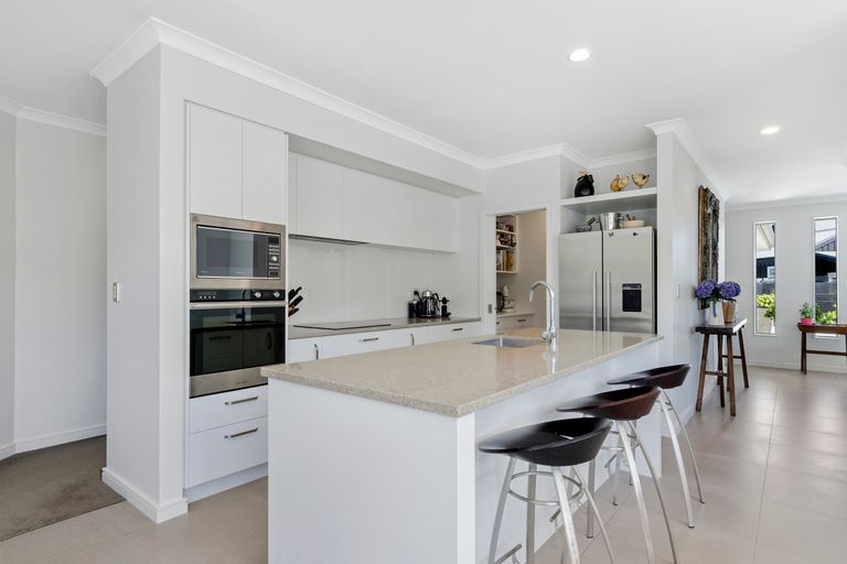 Photo of property in 5 Courtney Lane, Matakana, Warkworth, 0985