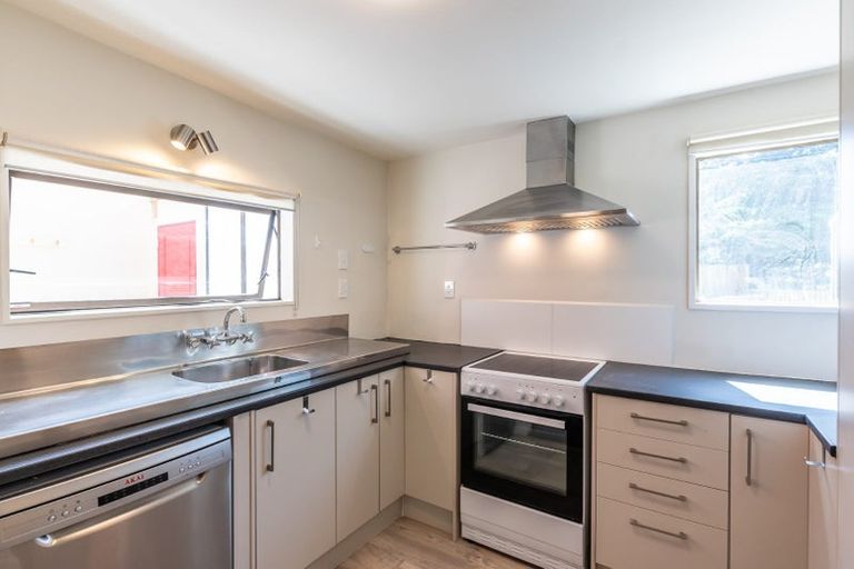 Photo of property in 9a&b Westridge Court, Paraparaumu, 5032