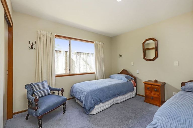 Photo of property in 6 Saint Hill Rise, Havelock North, 4130