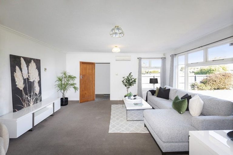 Photo of property in 240 Westminster Street, Mairehau, Christchurch, 8013
