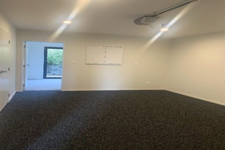 Photo of property in 2/14 Ayr Road, Pakuranga, Auckland, 2010