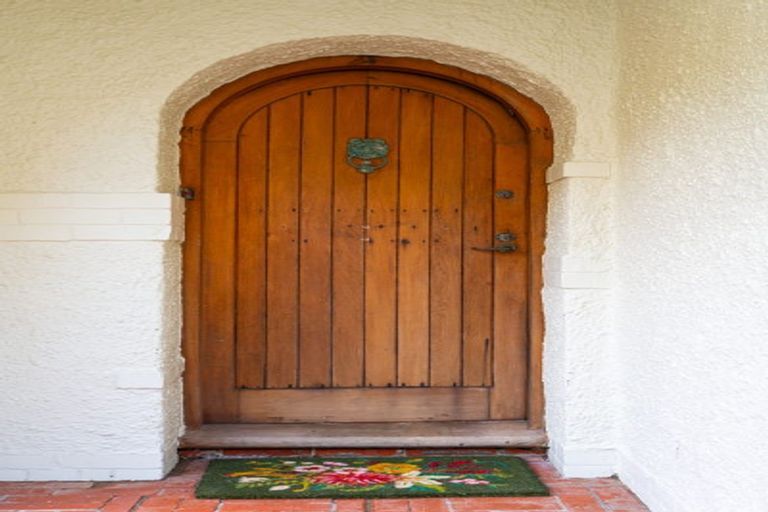 Photo of property in 6 Kio Road, Hataitai, Wellington, 6021