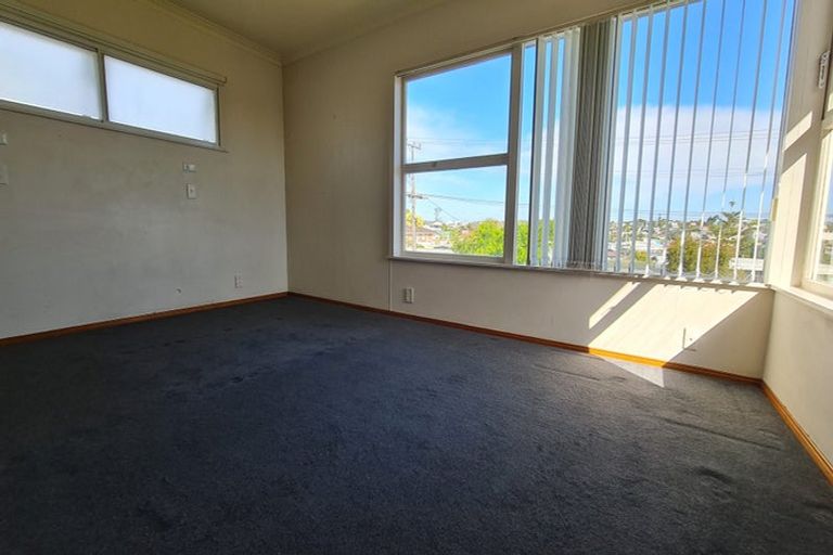 Photo of property in 70 Sunnybrae Road, Hillcrest, Auckland, 0627