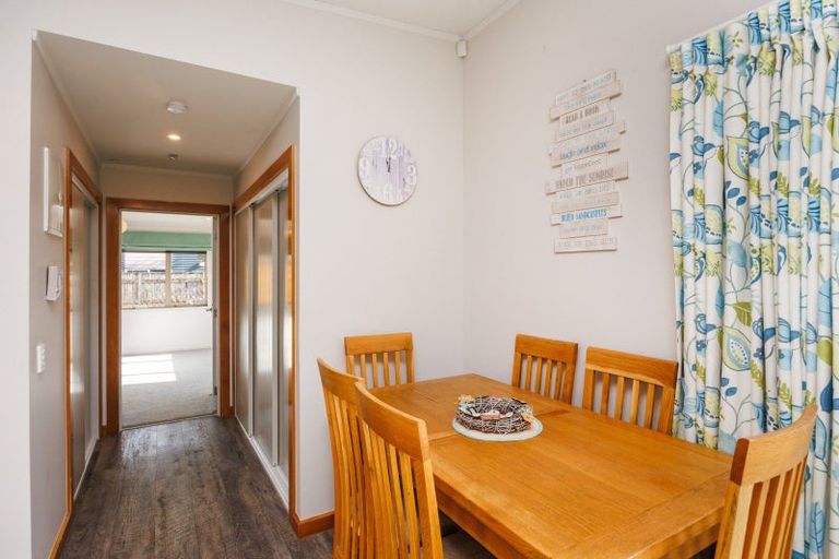 Photo of property in 3 Forbes Road, Foxton Beach, Foxton, 4815