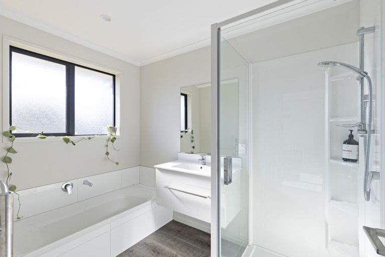 Photo of property in 62 Maire Street, Inglewood, 4330