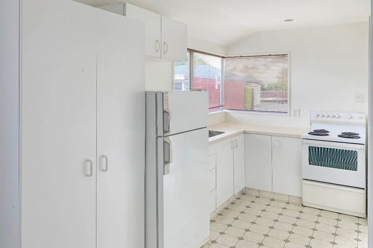 Photo of property in 4/60 Somerset Crescent, Spreydon, Christchurch, 8024