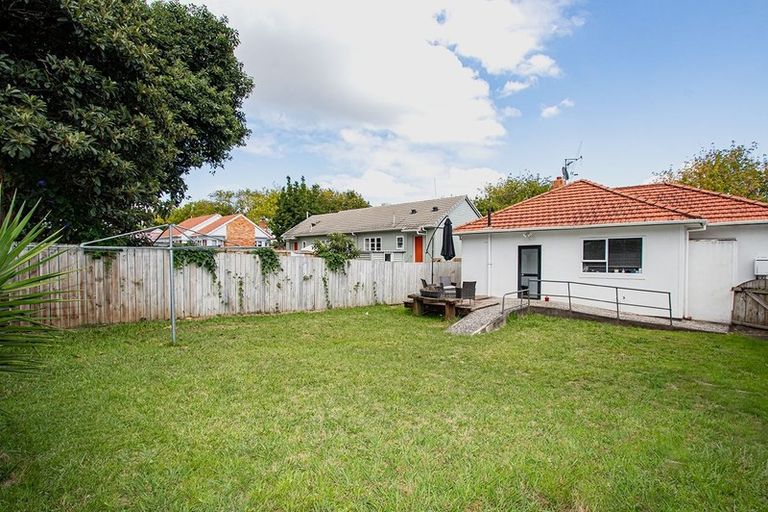 Photo of property in 16 Marire Avenue, Frankton, Hamilton, 3204