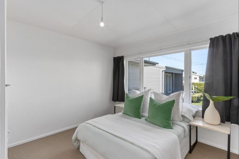 Photo of property in 7 Palmerston Road, Havelock North, 4130