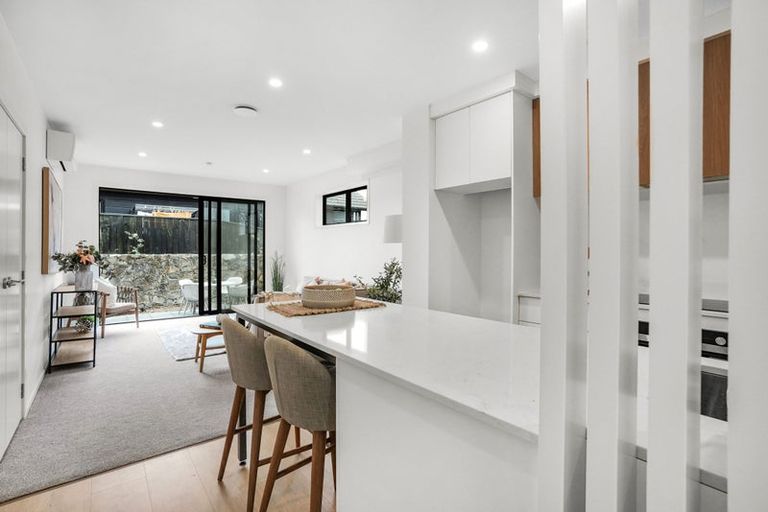 Photo of property in 11/10 Pascoe Avenue, Paremata, Porirua, 5026