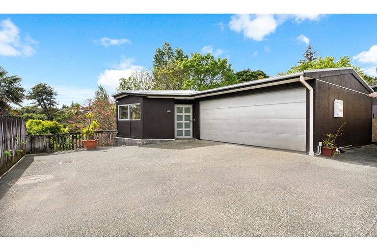 Photo of property in 62a Glendale Road, Glen Eden, Auckland, 0602