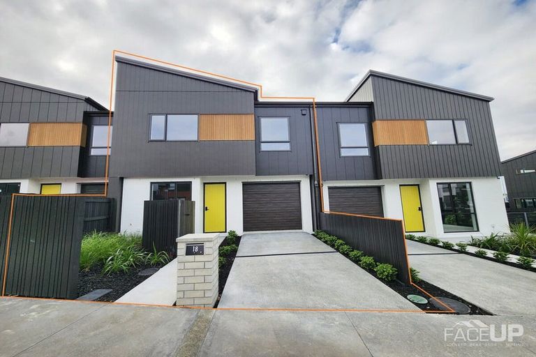 Photo of property in 18 Hema Road, Hobsonville, 0616