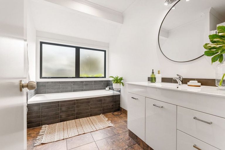 Photo of property in 1 Taramea Rise, Pyes Pa, Tauranga, 3112