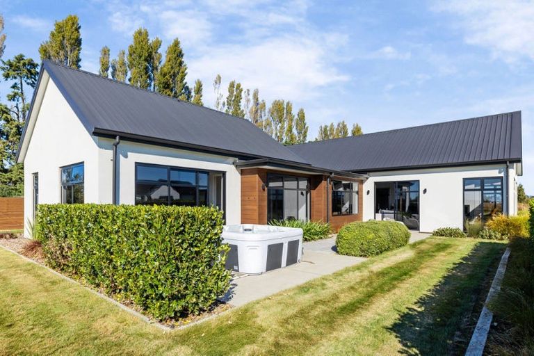 Photo of property in 15 Lake View Terrace, Huntingdon, Ashburton, 7774