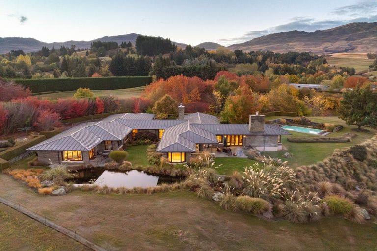 Photo of property in 530 Littles Road, Dalefield, Queenstown, 9371